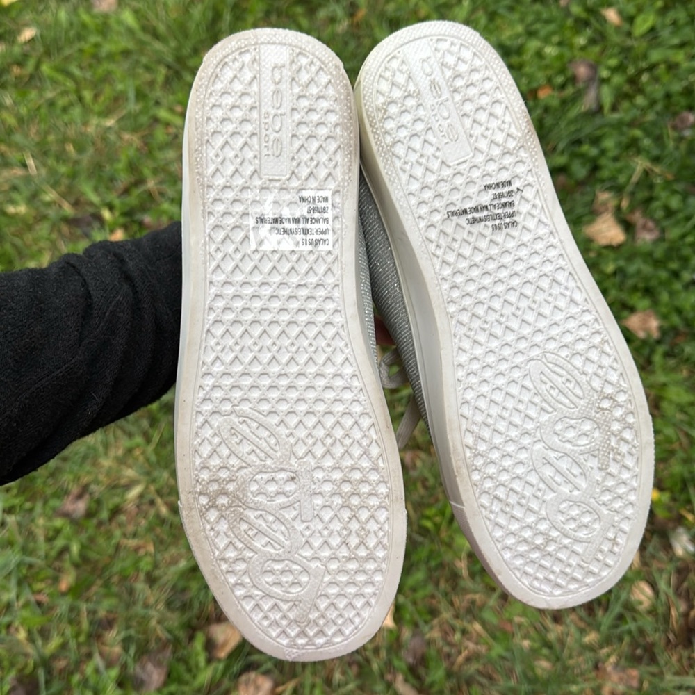 EUC bebe sport Silver Glitter Sneakers - Picture 6 of 7